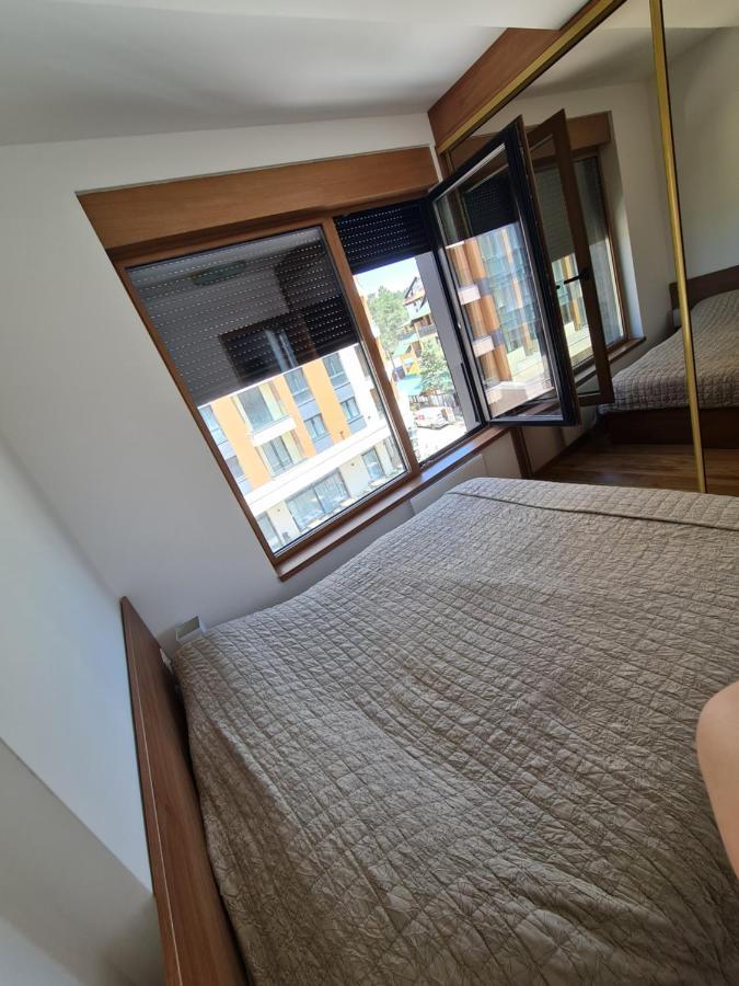 Avram Apartment