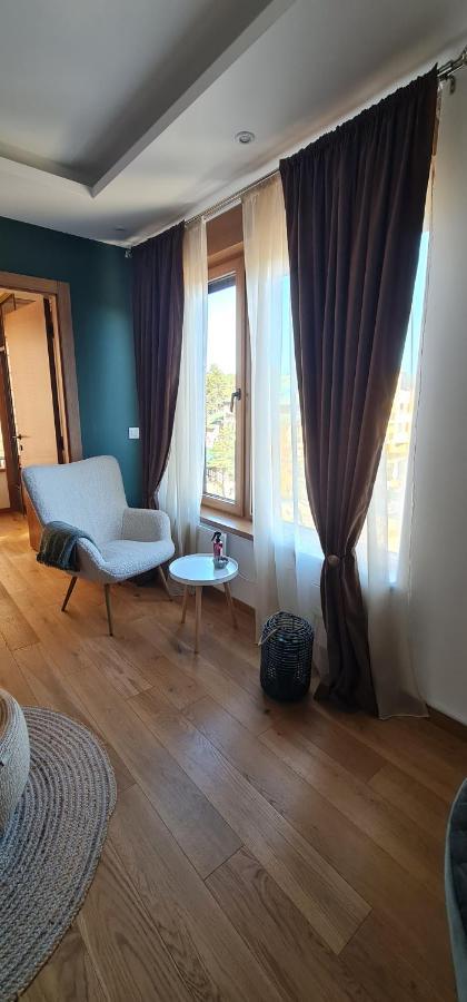 Apartment Avram